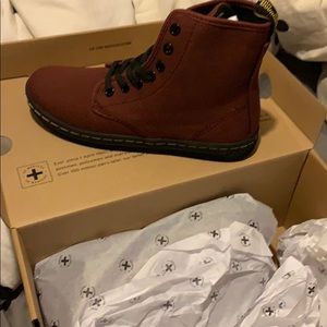 Dr. Martens red cherry